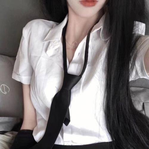 女孩罗斯玛丽